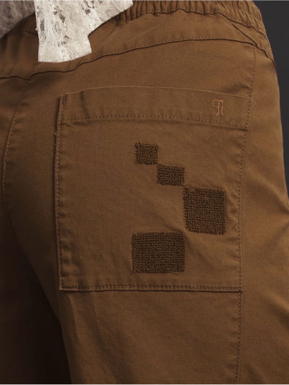 Pilcro Lizzie Barrel Pants - Picture 5 of 7